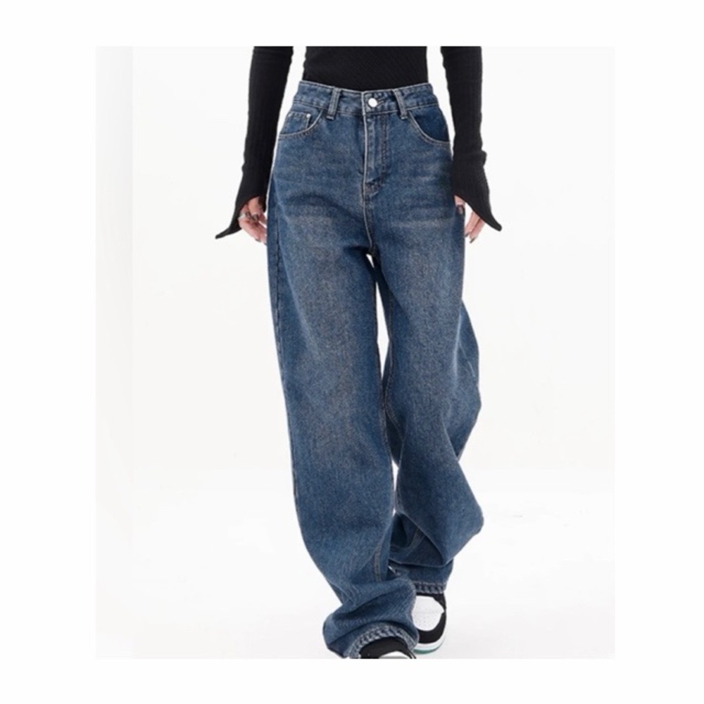 Commense Three Button Baggy Wide Leg Boyfriend Jeans NWT